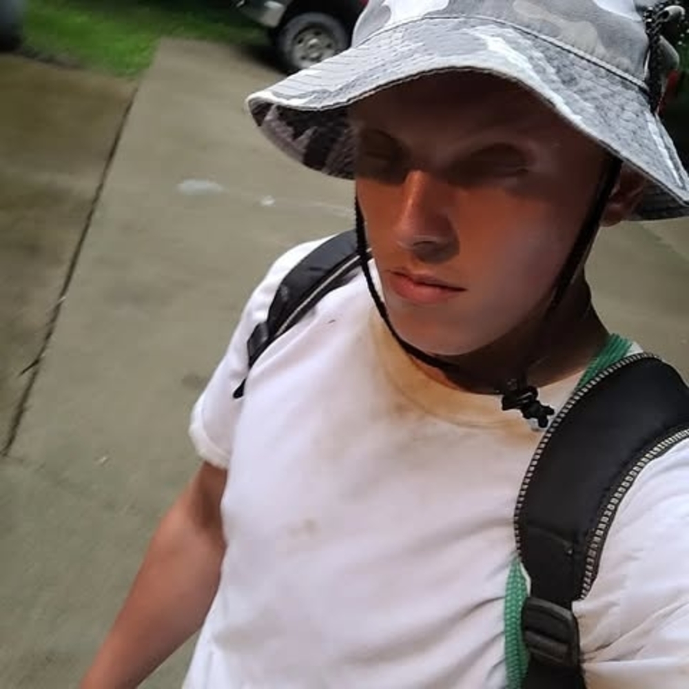 Meet your Posher, Remmy